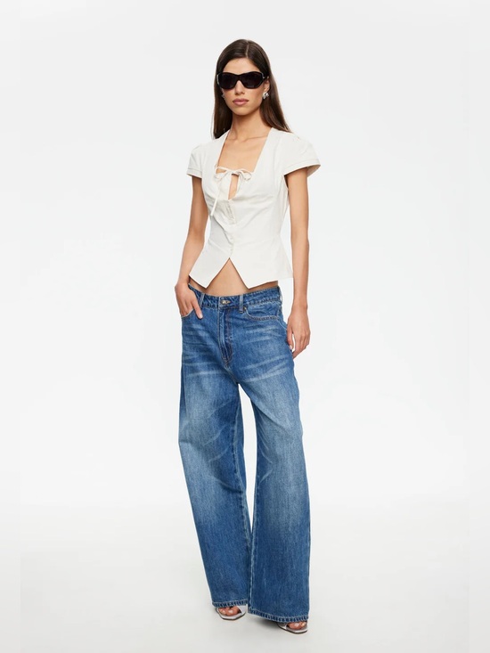 Lioness Tops - Lioness Kendall Top | sand A4